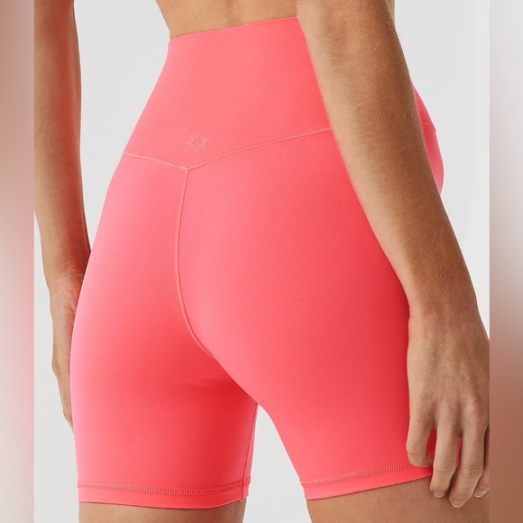 NWT(packaged)aerie OFFLINE Real Me Crossover Bike Shorts 5” Inseam - Picture 2 of 4